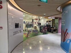 111 Somerset (D9), Retail #567494781